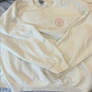 Gildan White Crew Neck Sweater